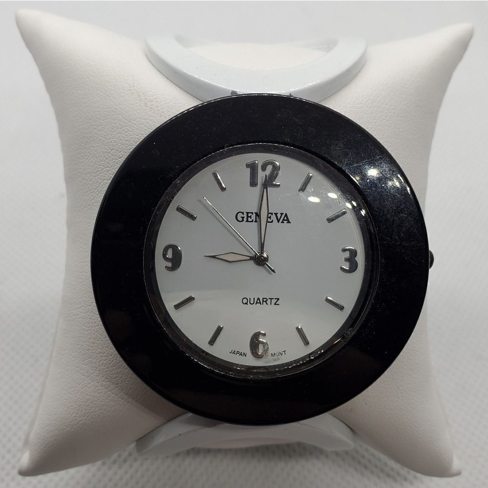 Geneva Black & White Modern Circle Watch